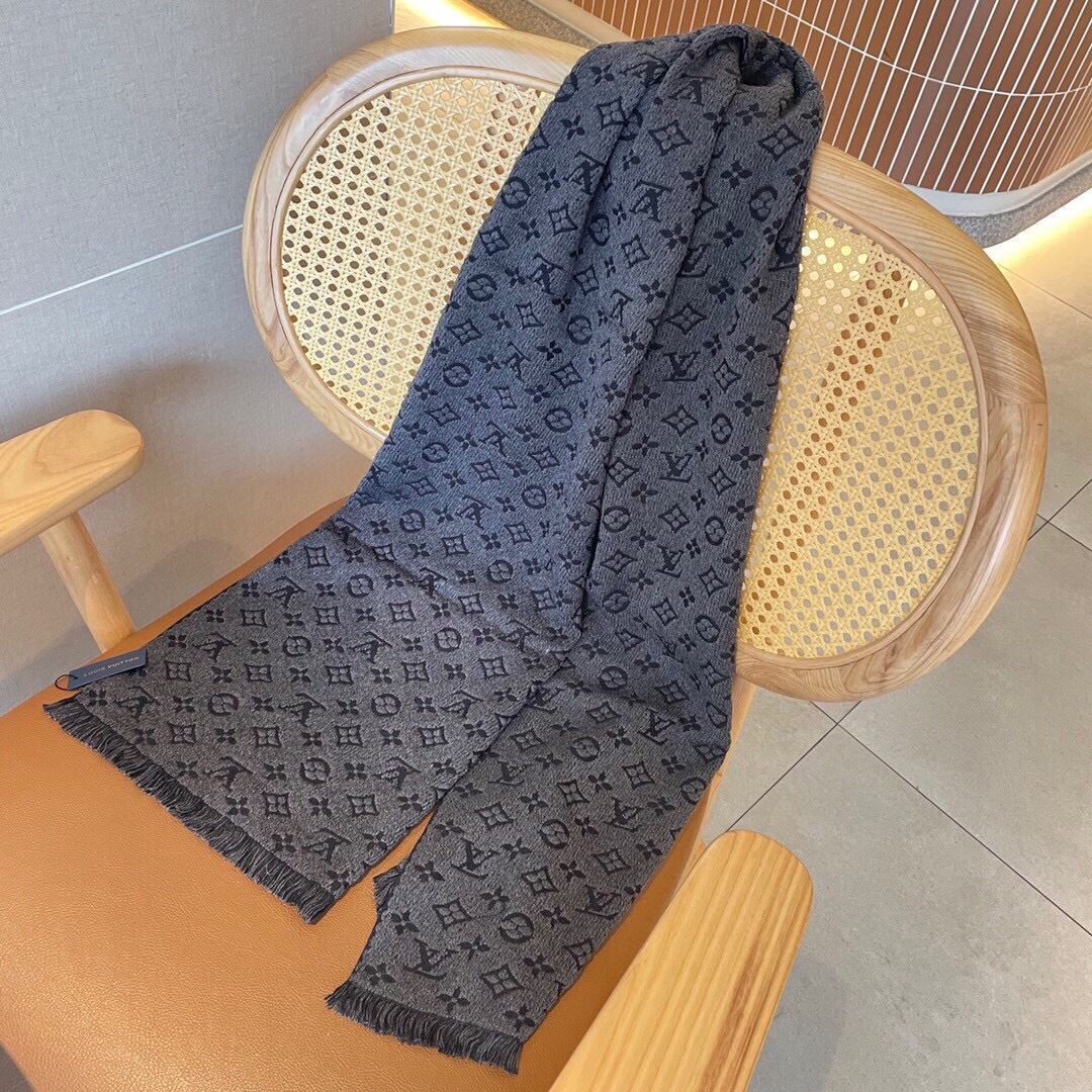 Louis Vuitton Scarf